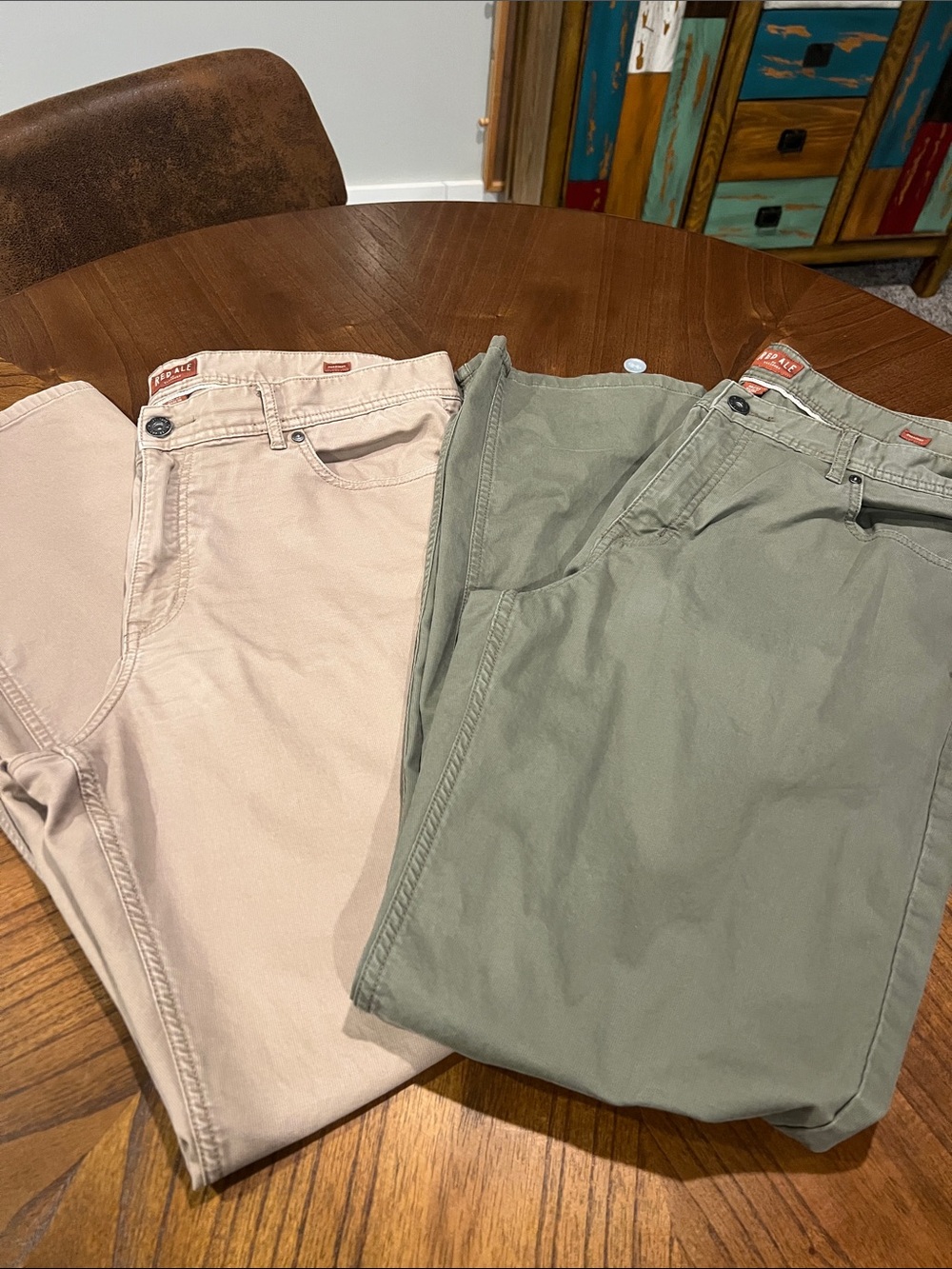 Men's Casual Jeans in Beige and Olive - [Red Ale )